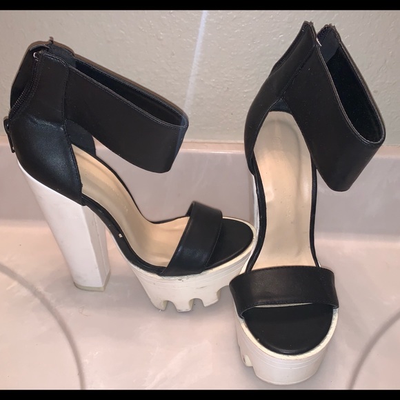 Shoes - Picture 3 of 8